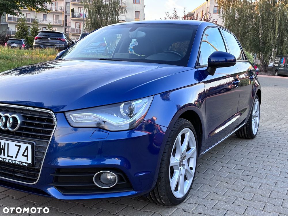 Audi A1 Sportback 1.6 TDI Attraction - 16