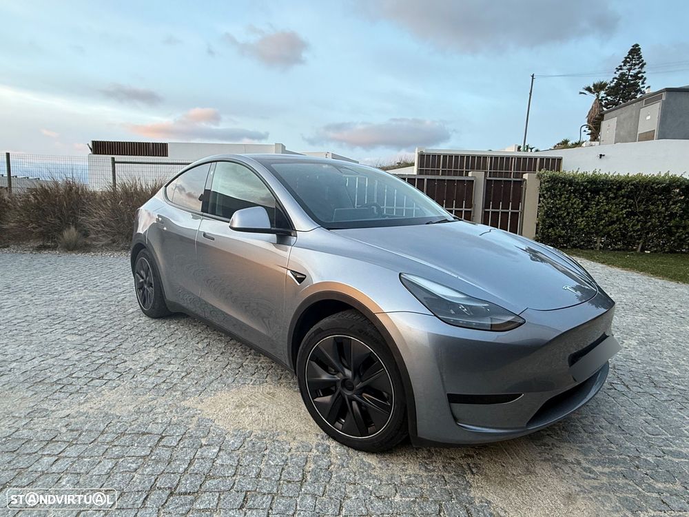 Tesla Model Y Tração Traseira - 15
