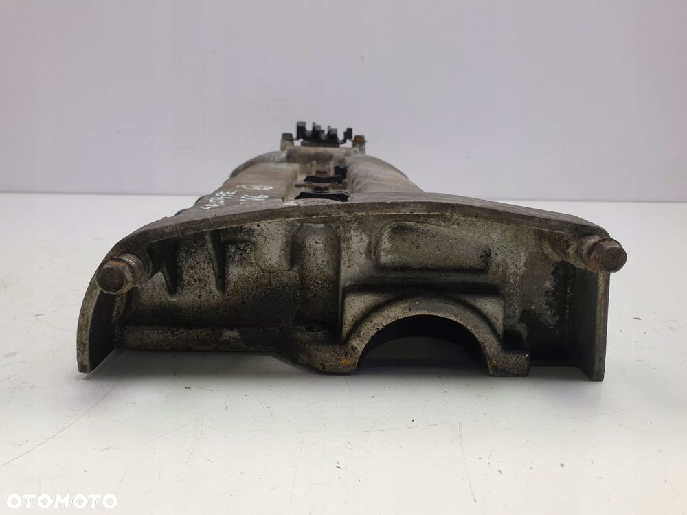 POKRYWA ZAWORÓW Hyundai Santa Fe 2.7 V6 - 6