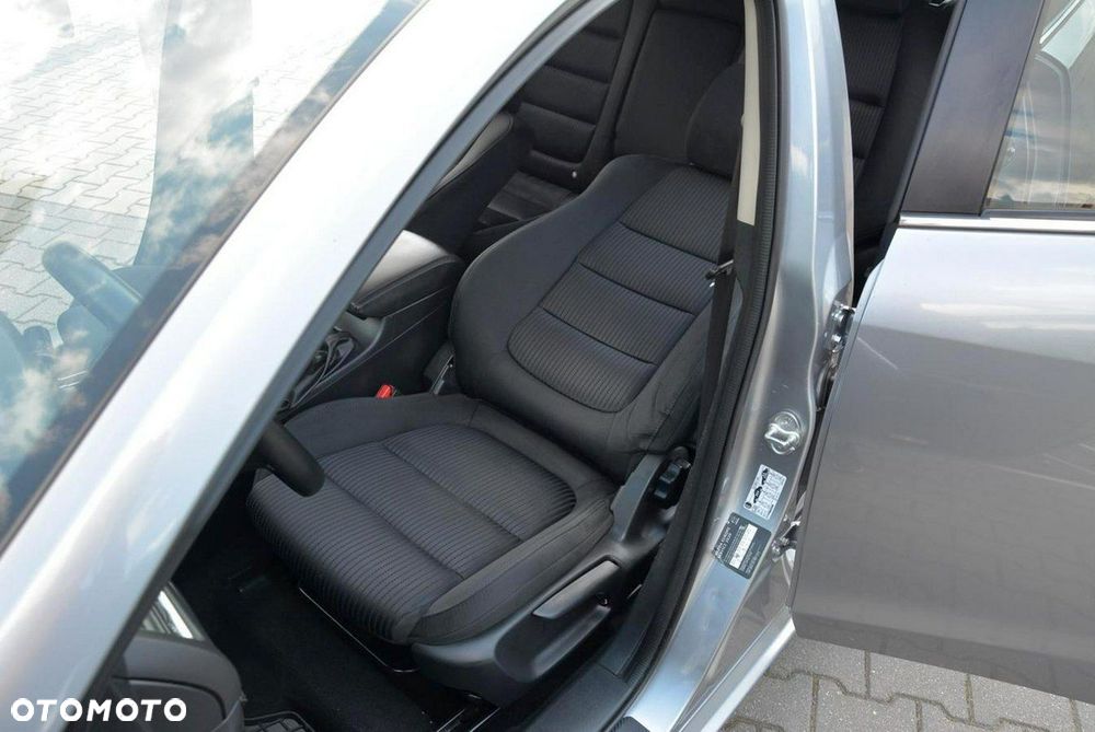 Mazda 6 2.0 Kombi SKYACTIV-G Business-Line - 21