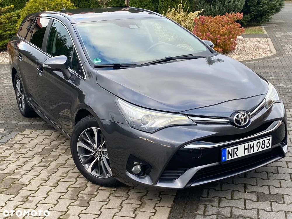 Toyota Avensis 2.0 D-4D Prestige - 16