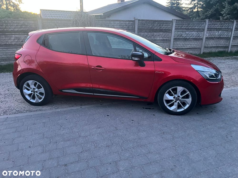 Renault Clio dCi 90 Start & Stop COLLECTION - 4