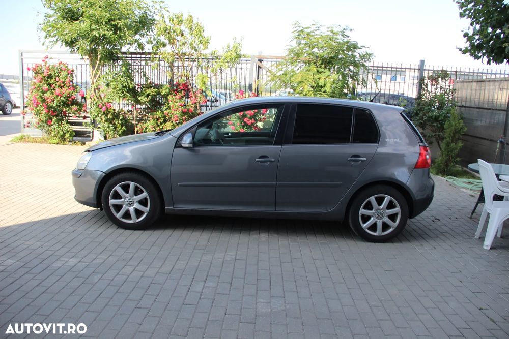 Volkswagen Golf 1.9 TDI DPF Goal - 5