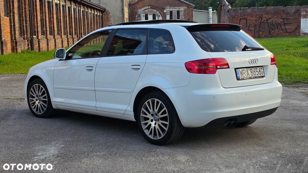 Audi A3 Sportback 1.8 TFSI S line Sportpaket Plus - 4
