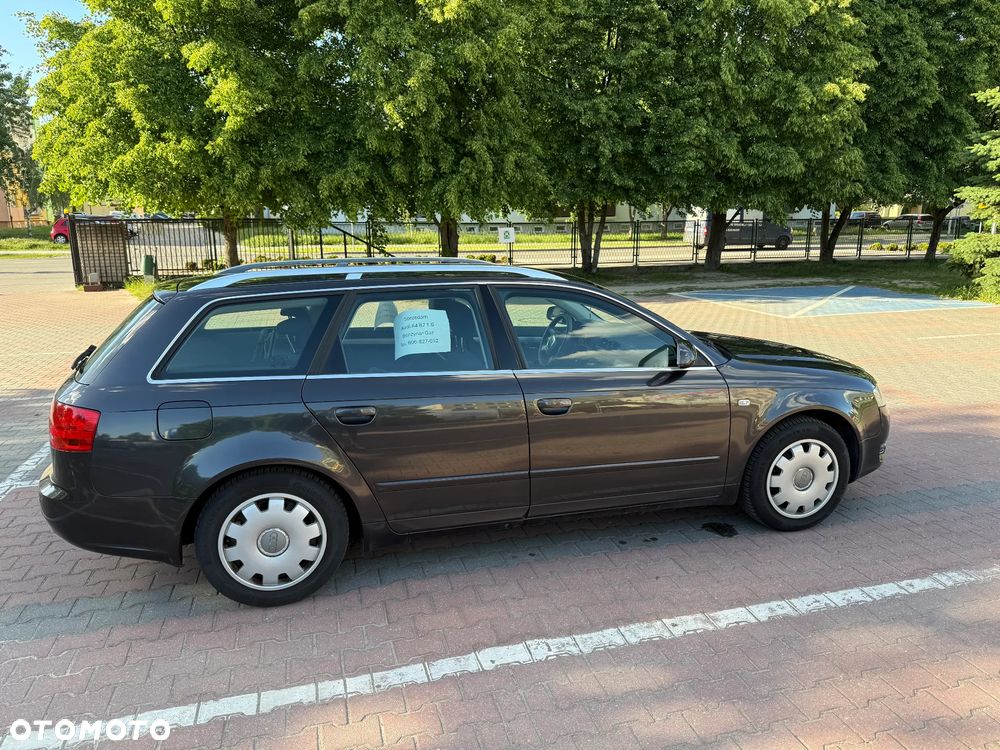 Audi A4 Avant - 8