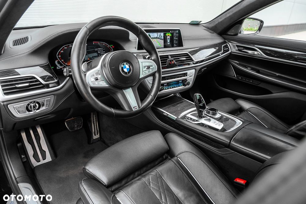 BMW Seria 7 740d xDrive mHEV sport - 13