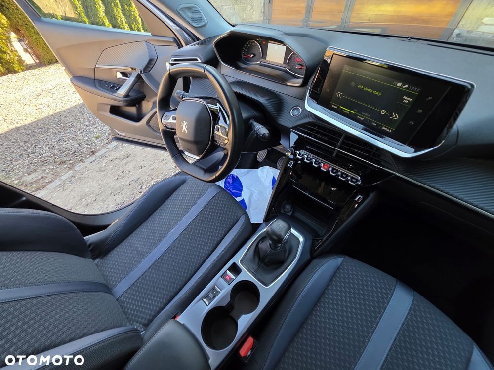 Peugeot 2008 1.2 Pure Tech GPF Allure S&S - 2