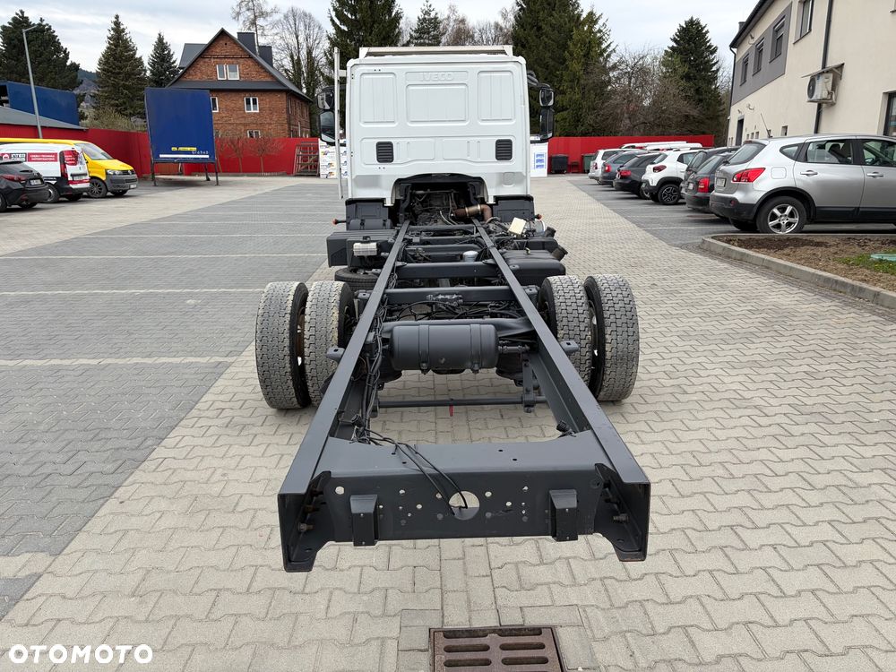 Iveco Eurocargo 100e18 rama do zabudowy 6,4m  poduszka klima - 9
