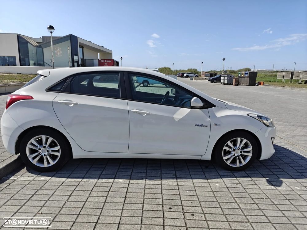 Hyundai i30 1.6 CRDI Blue Comfort - 10