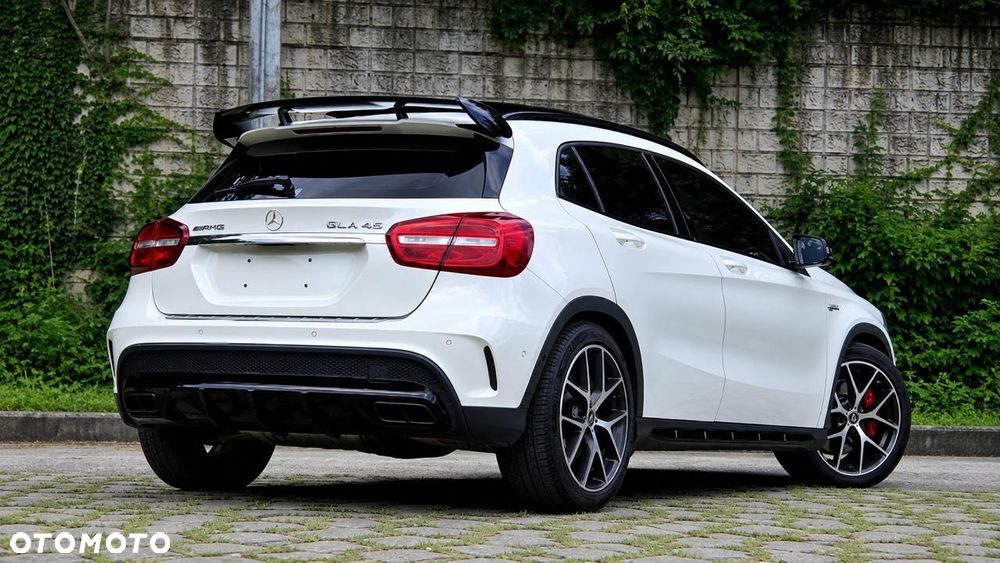 Mercedes-Benz GLA AMG 45 4Matic AMG Speedshift 7G-DCT - 5