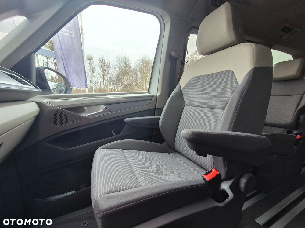 Volkswagen multivan Multivan Family L2 silnik: 2,0 l TDI SCR 150 KM / skrzynia biegów: 7-biegowa DSG rozstaw osi: 3124 mm - 18