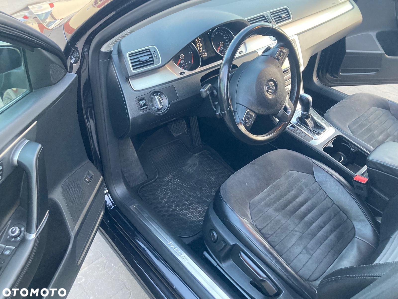 Volkswagen Passat 2.0 TDI Comfortline DSG - 10