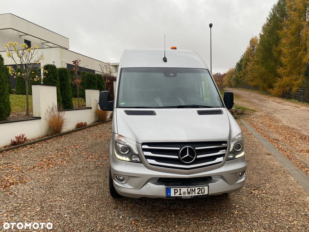 Mercedes-Benz Sprinter 319 - 2