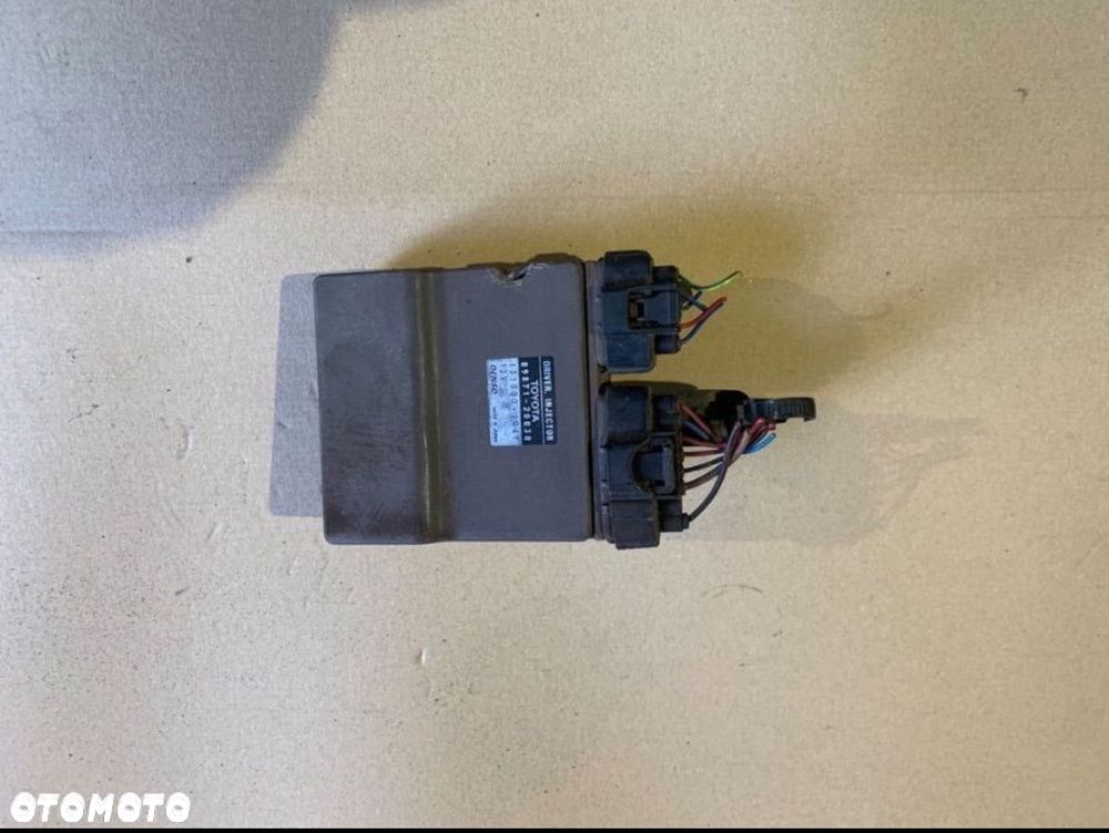 89871-20030 Moduł sterownik wtrysków 2.0d d4d Toyota Corolla e12 avens - 1