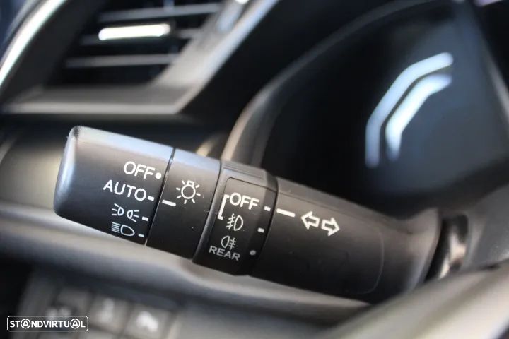 Honda Civic 1.6 i-DTEC Elegance Navi - 33