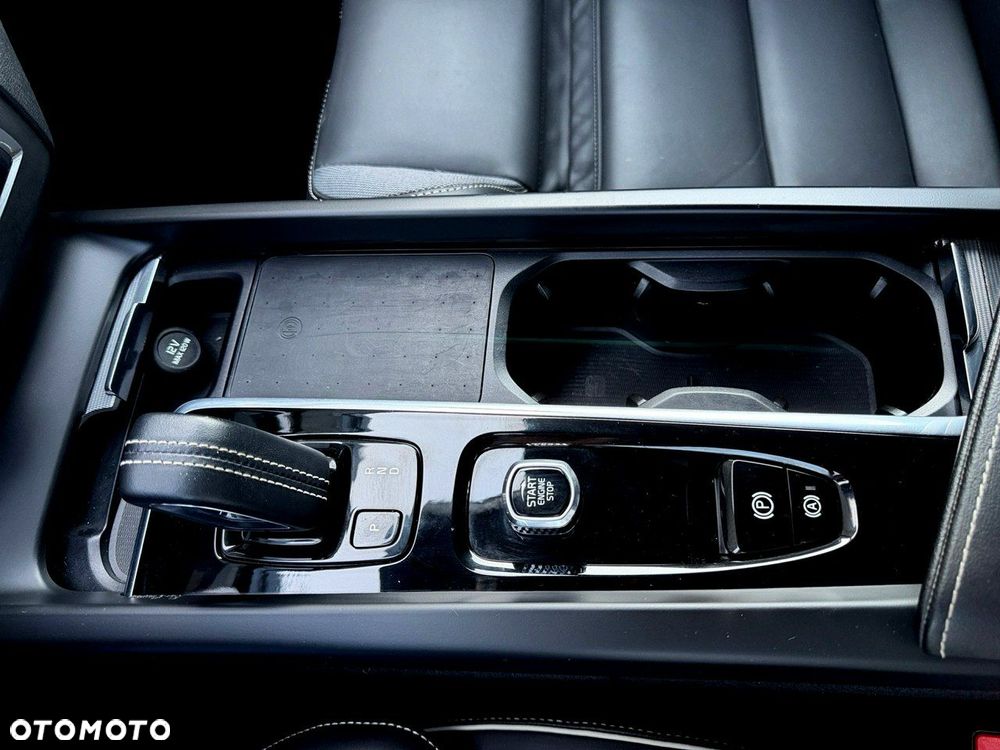 Volvo XC 60 - 23
