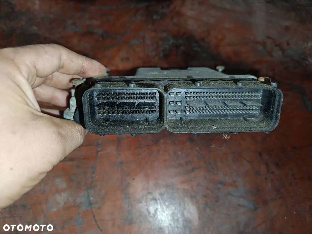 sterownik silnika komputer iveco daily 06-11 3.0 euro 4 e4 150km - 2
