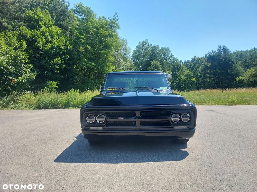 GMC Inny - 2