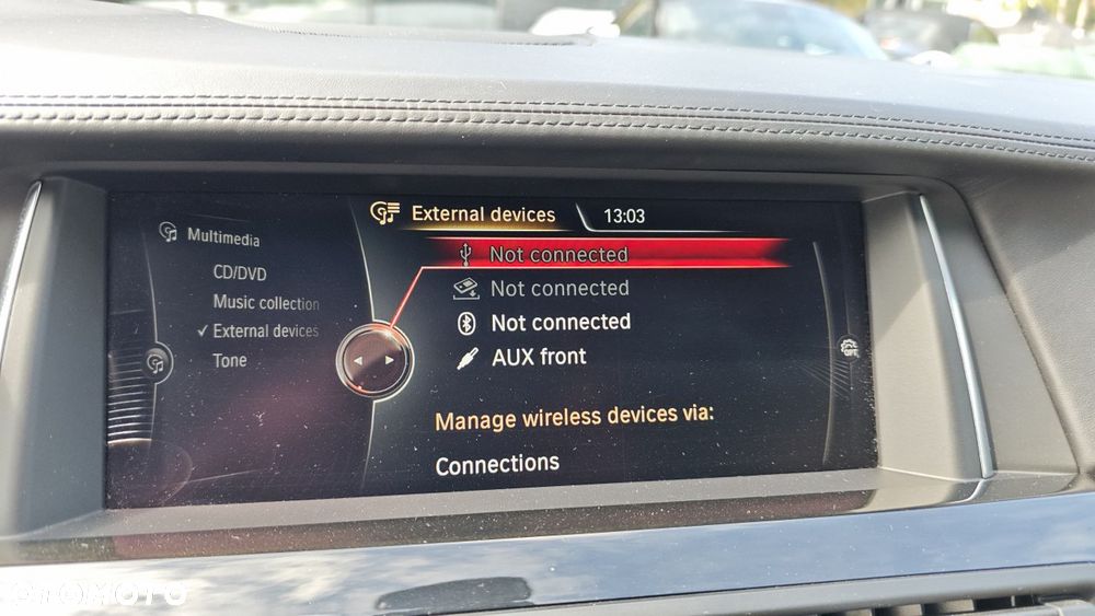 BMW Seria 5 550i xDrive - 20