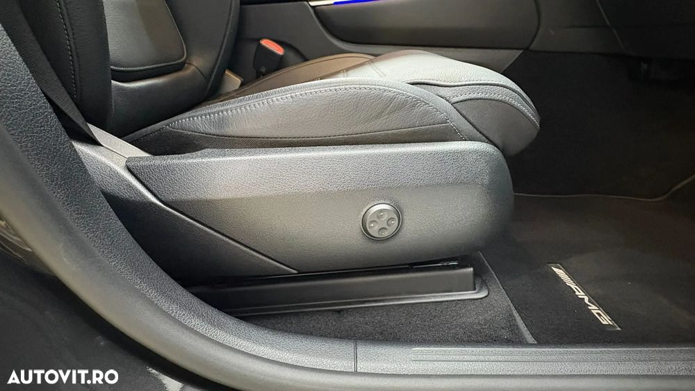 Mercedes-Benz GLC Coupe 220 d 4MATIC MHEV - 36