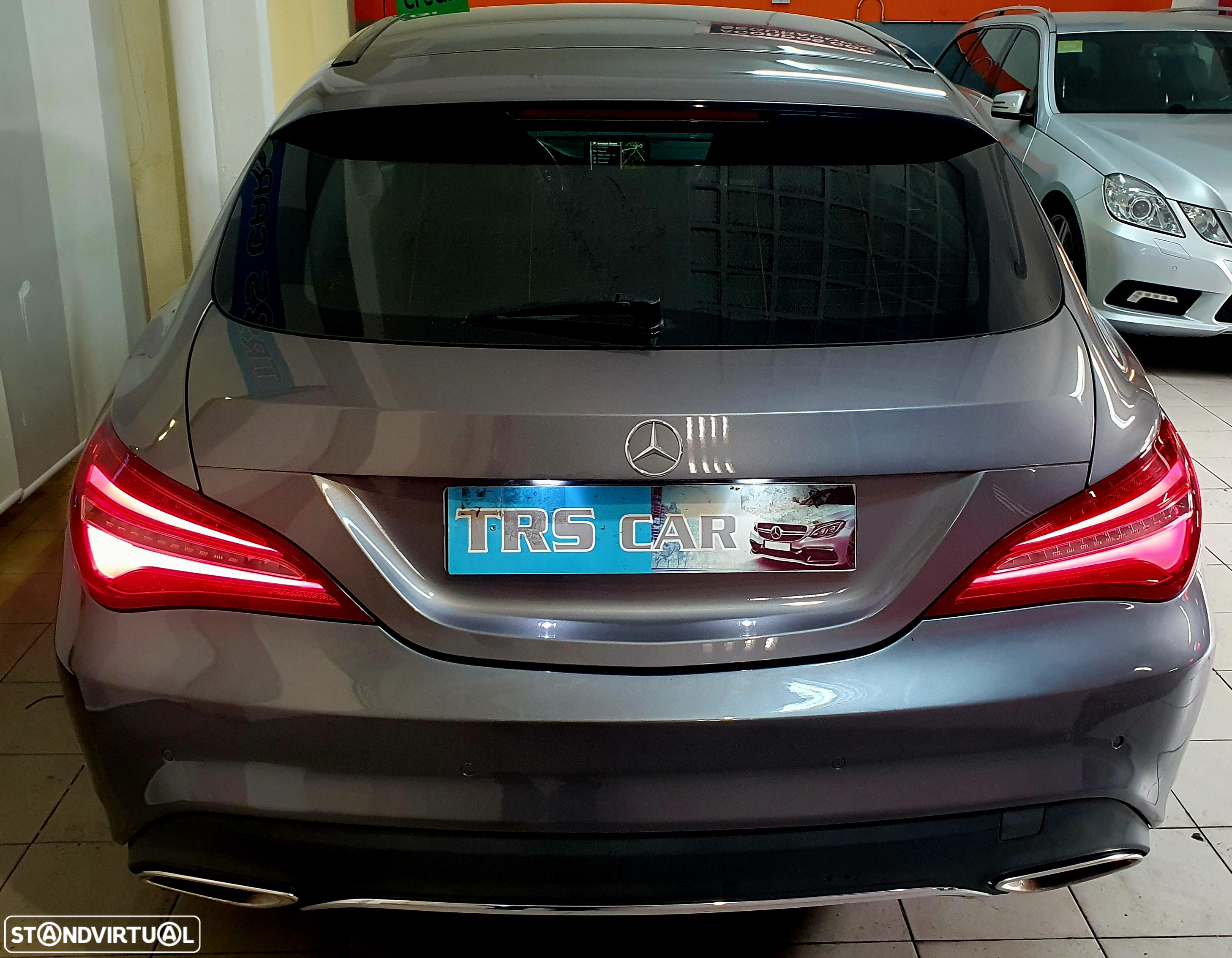 Mercedes-Benz CLA 200 Shooting Brake d 7G-DCT UrbanStyle Edition - 7