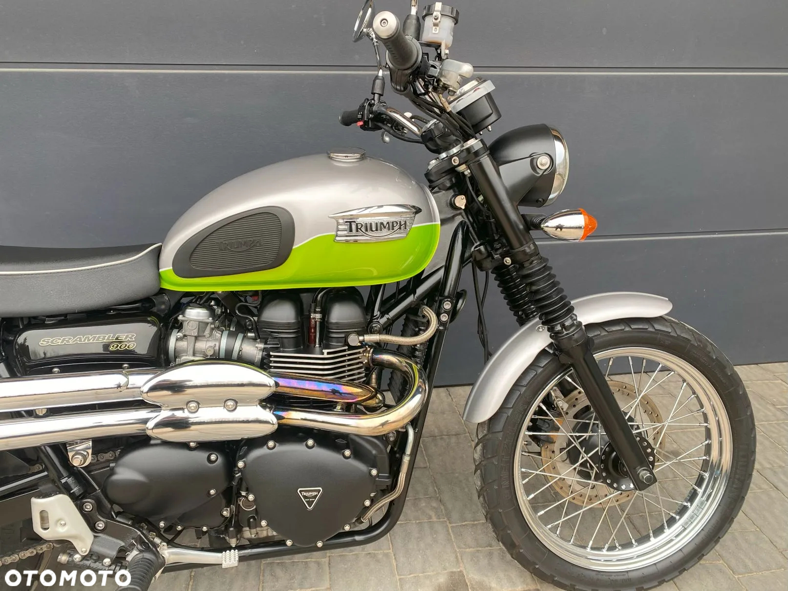 Triumph Scrambler - 10