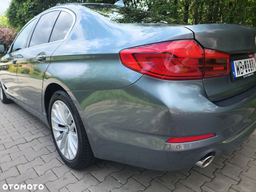 BMW Seria 5 520d Luxury Line - 8