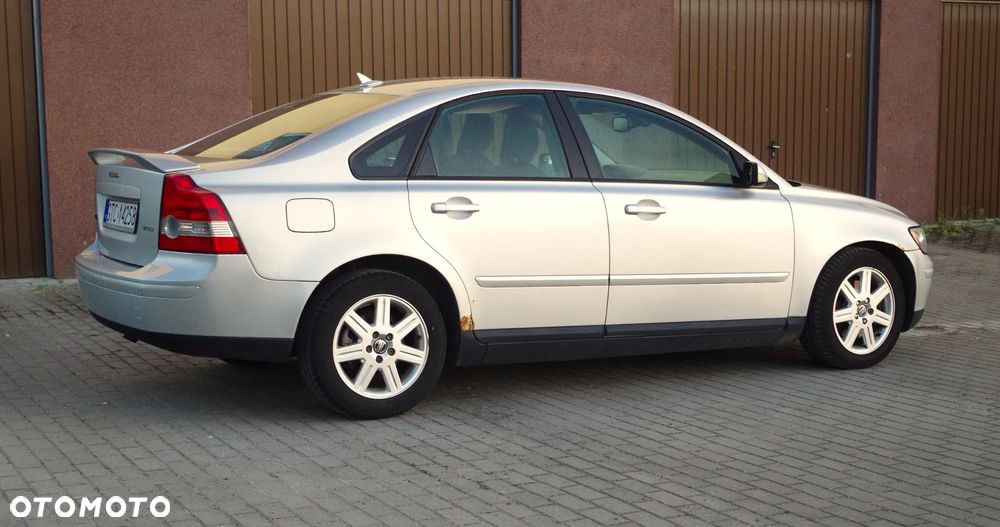 Volvo S40 2.0D Momentum - 3