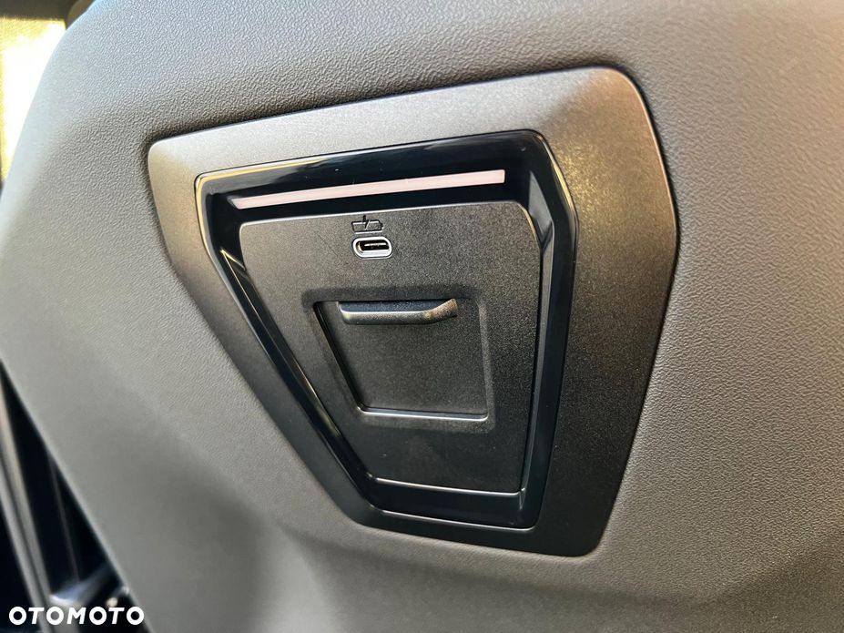 BMW Seria 5 520d mHEV M Sport - 31