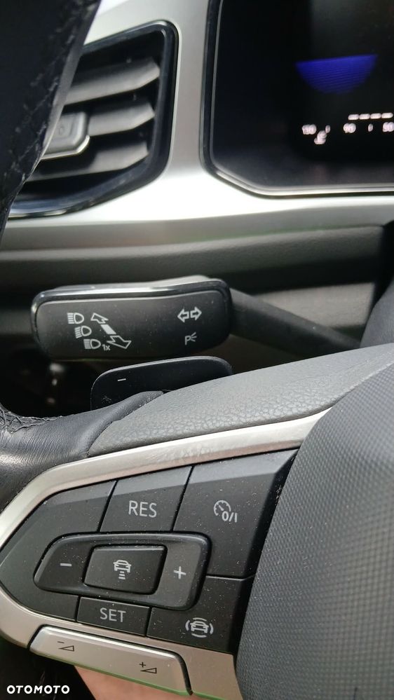 Volkswagen T-Roc 1.5 TSI Life DSG - 27