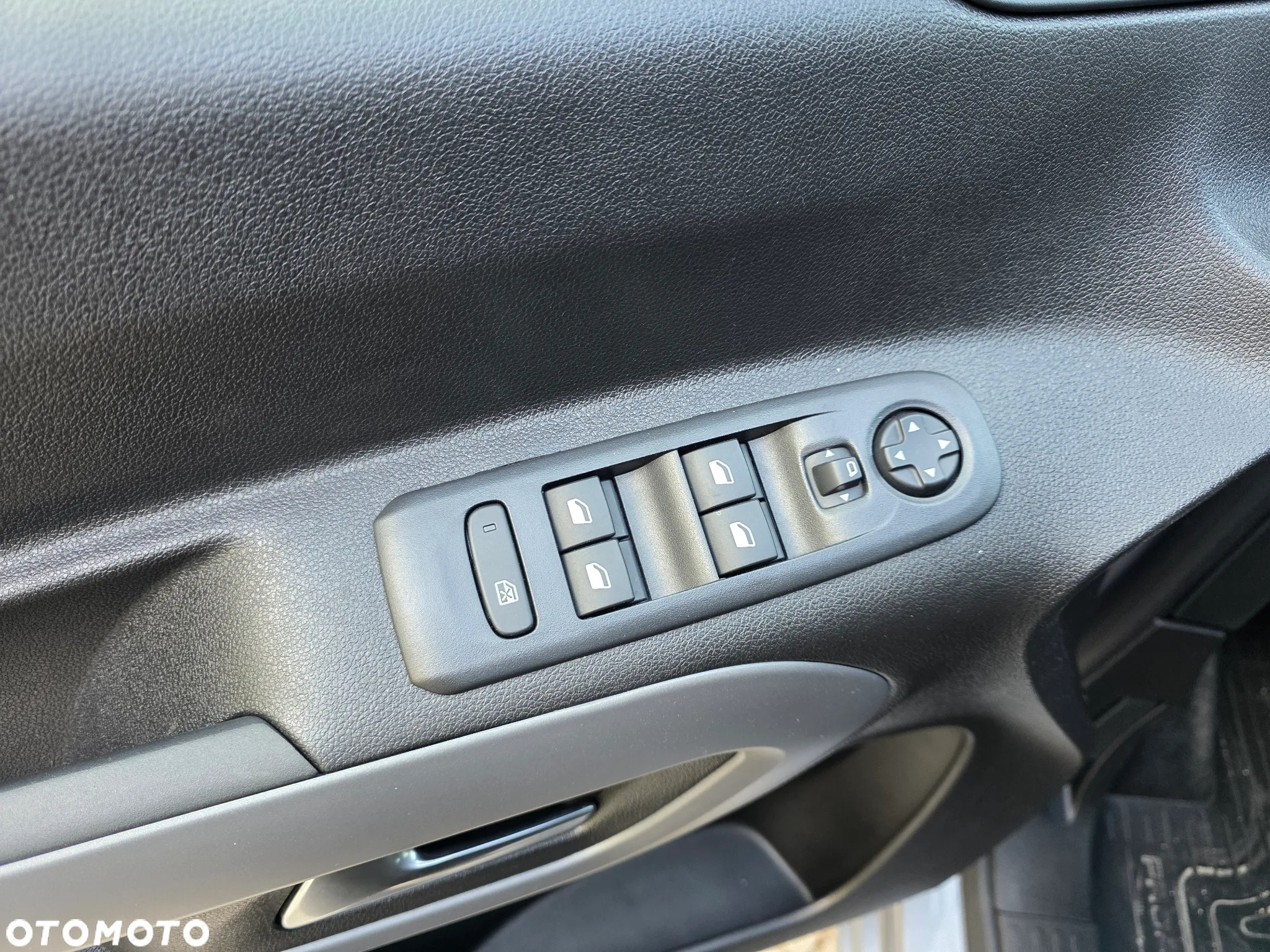 Toyota Proace City Verso 1.2 D-4T Family - 9