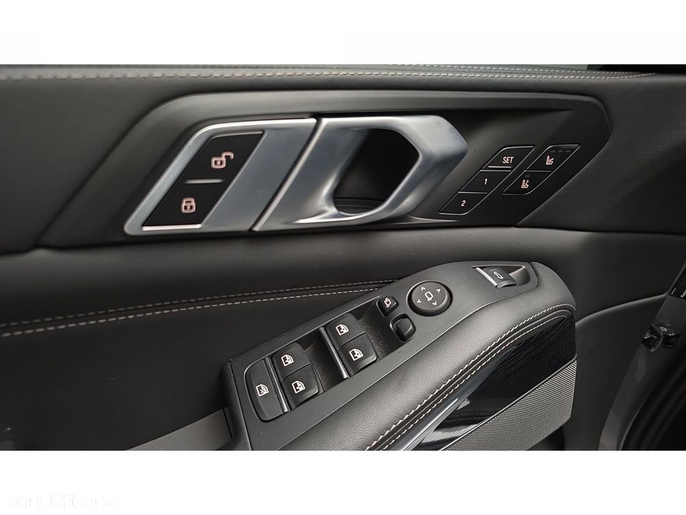 BMW X5 - 30