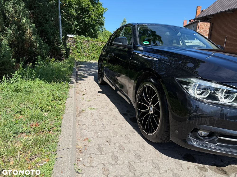 BMW Seria 3 320d Efficient Dynamics - 2