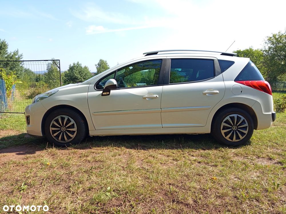 Peugeot 207 95 VTi Family - 2