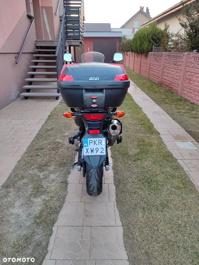 Suzuki DL - 3