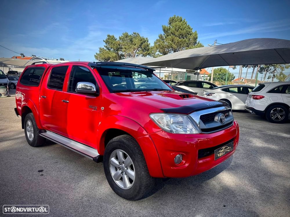 Toyota Hilux 3.0 D-4D 4WD CD Tracker CA+EP+Navi - 3