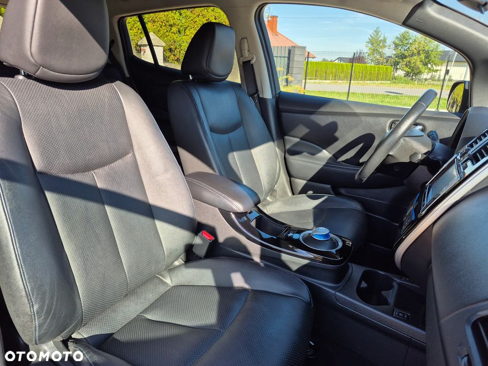 Nissan Leaf 24kWh Tekna - 6
