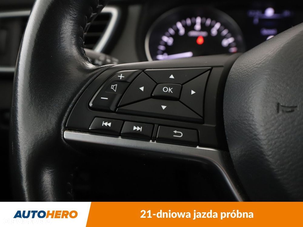 Nissan Qashqai 1.2 DIG-T N-Connecta - 27