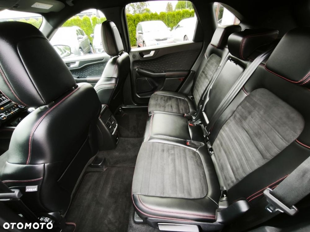Ford Kuga - 22