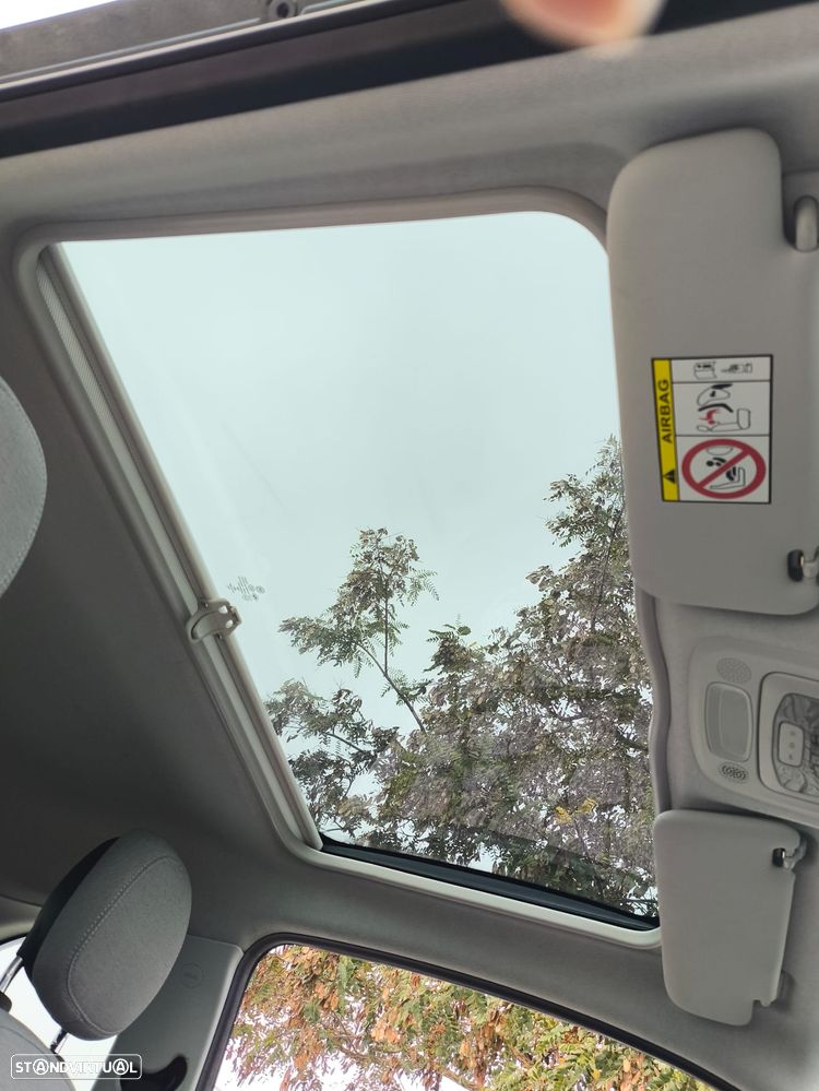 Fiat 500e 42kWh ICON - 17