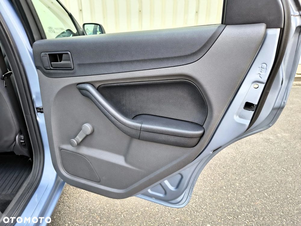 Ford Focus 1.6 Comfort - 22