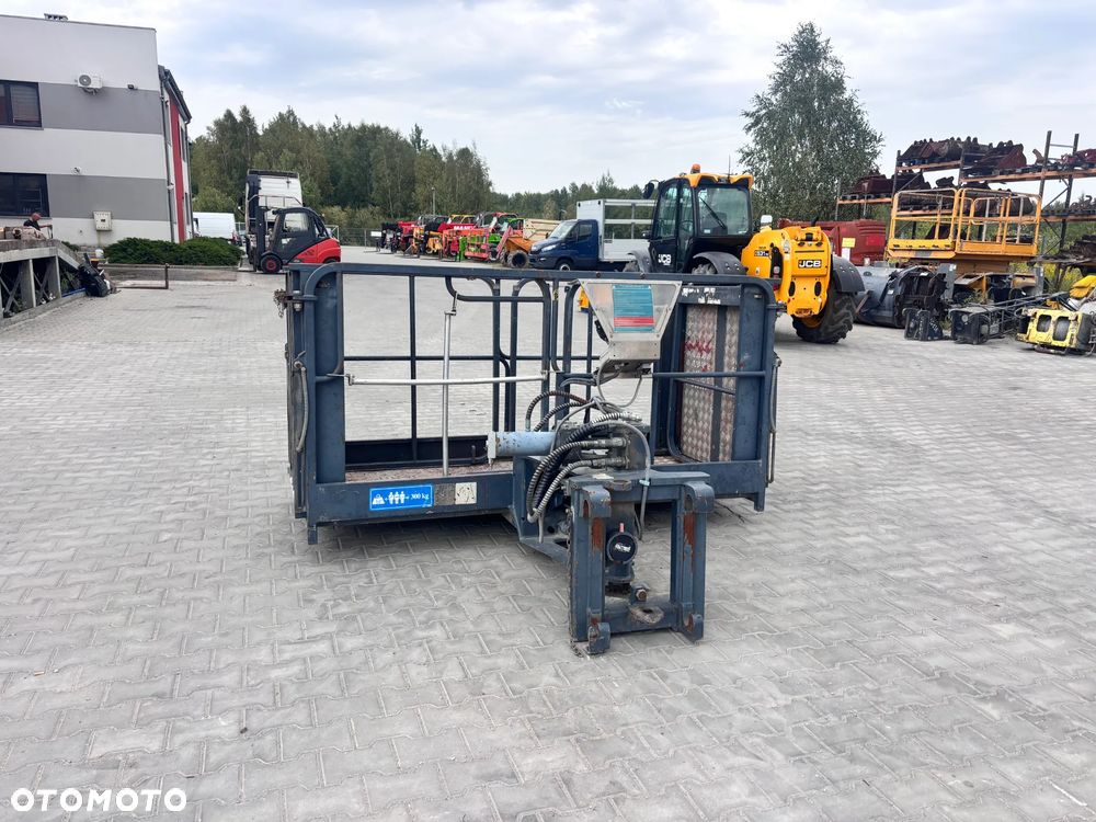 Merlo Kosz rozkładany obracany - 6