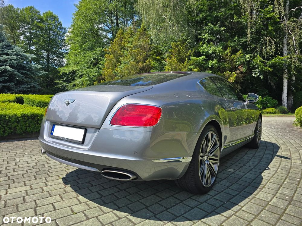 Bentley Continental GT - 10