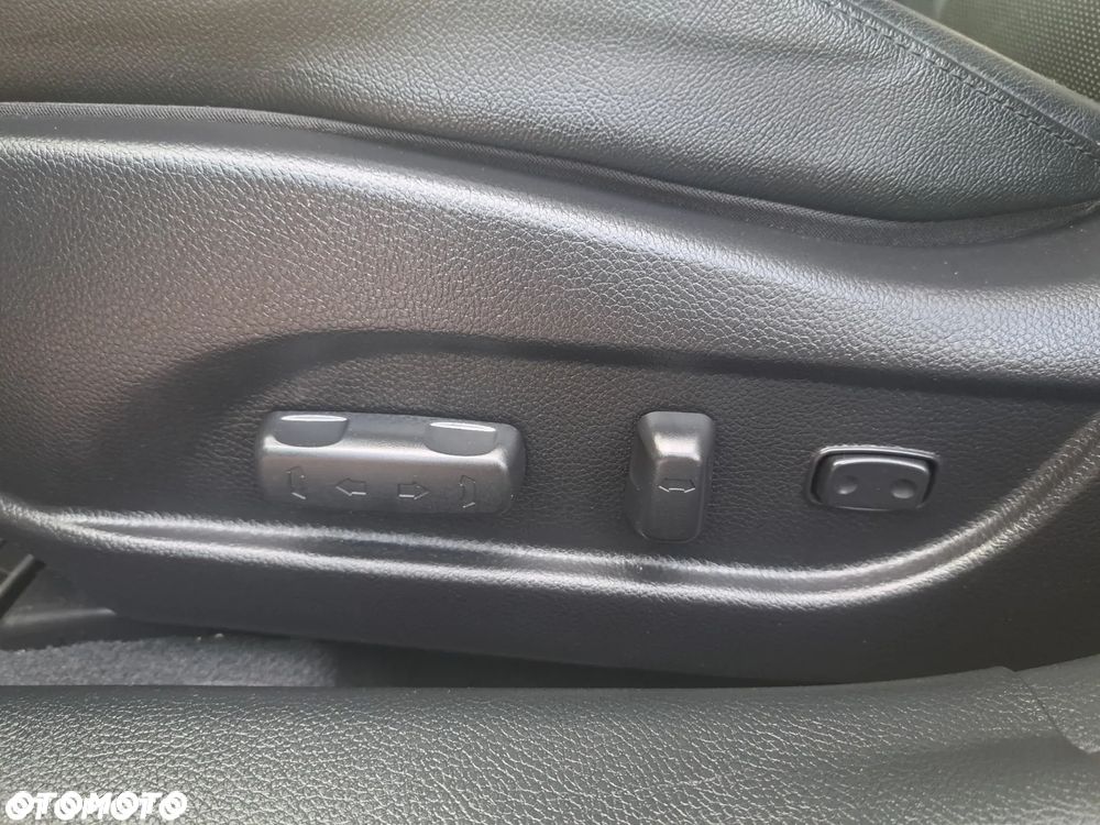 Hyundai i40 1.7 CRDi BlueDrive Premium DCT - 27