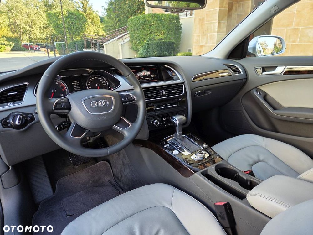 Audi A4 Limousine 2.0 TFSI Quattro S tronic - 22