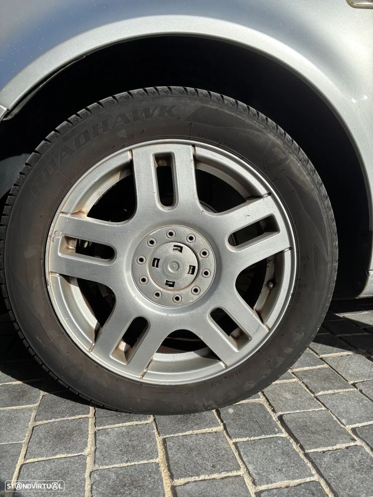 VW Golf 1.6i 25 Anos - 8