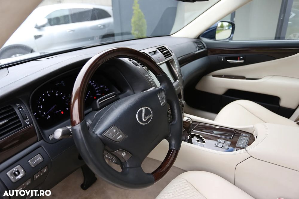 Lexus Seria LS 600h L Wellness Line - 15