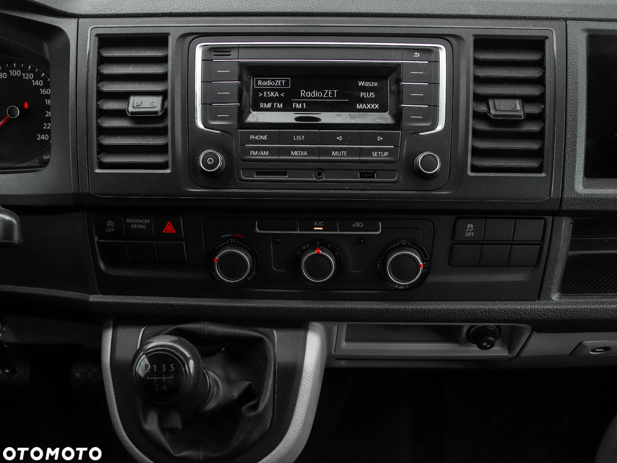 Volkswagen Transporter - 13