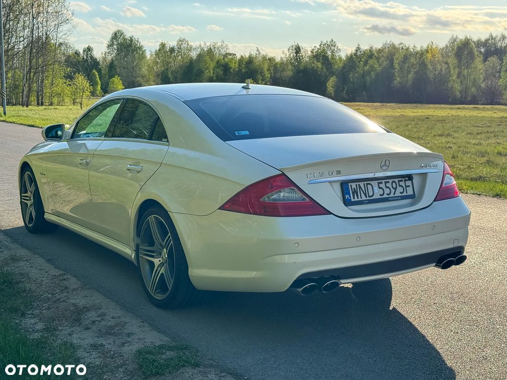 Mercedes-Benz CLS 63 AMG 7G-TRONIC - 13