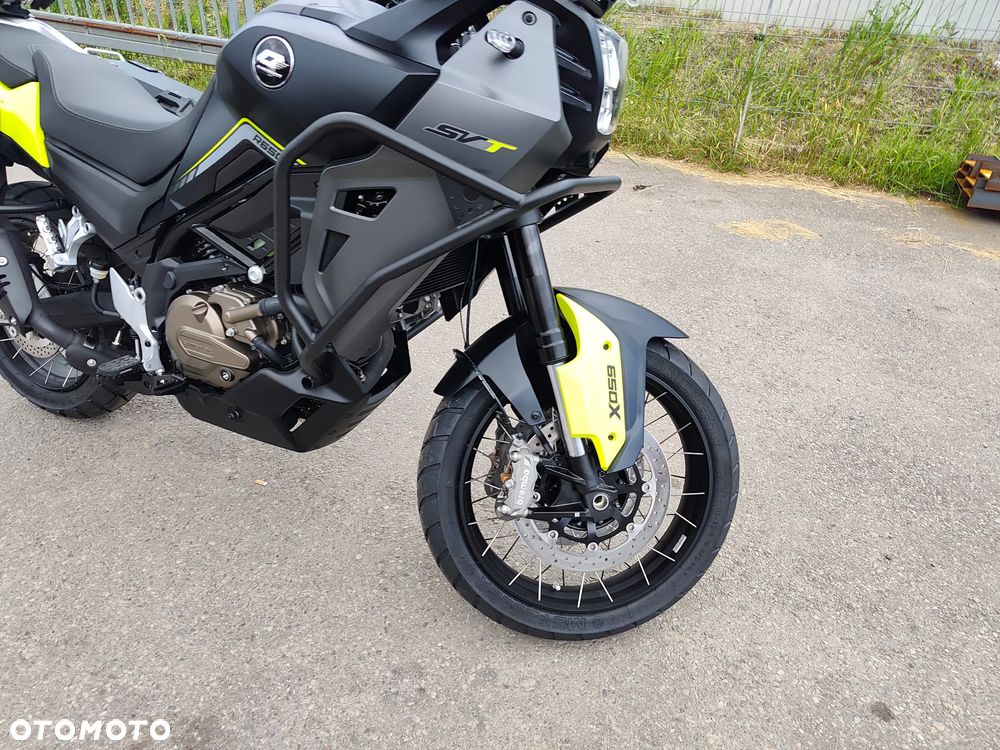 QJMOTOR SVT 650X - 11